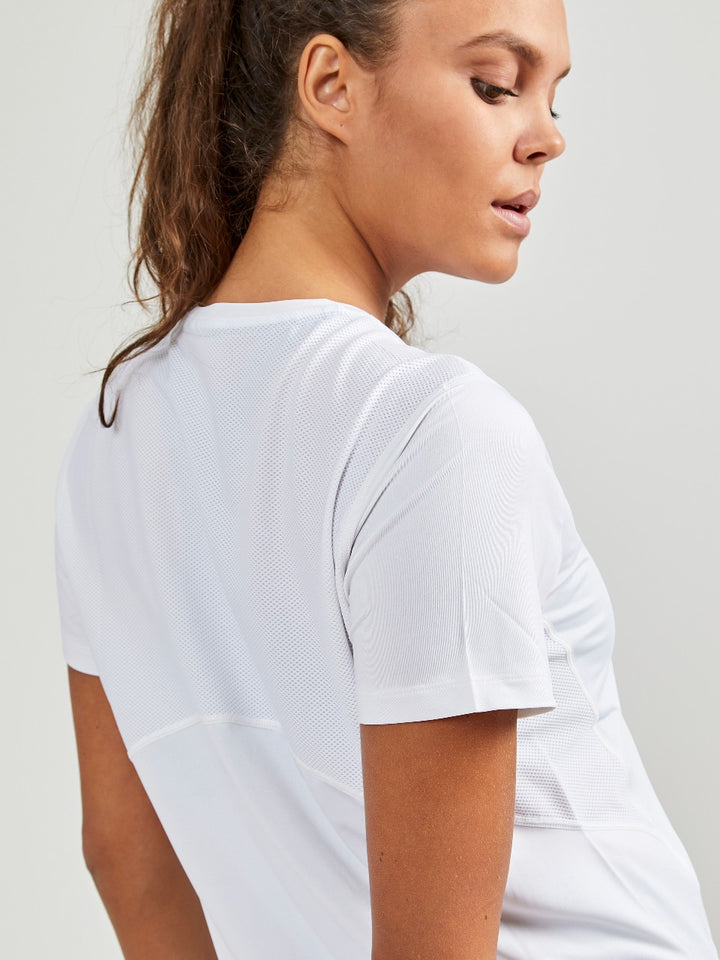 Adv Essence Ss Tee W White