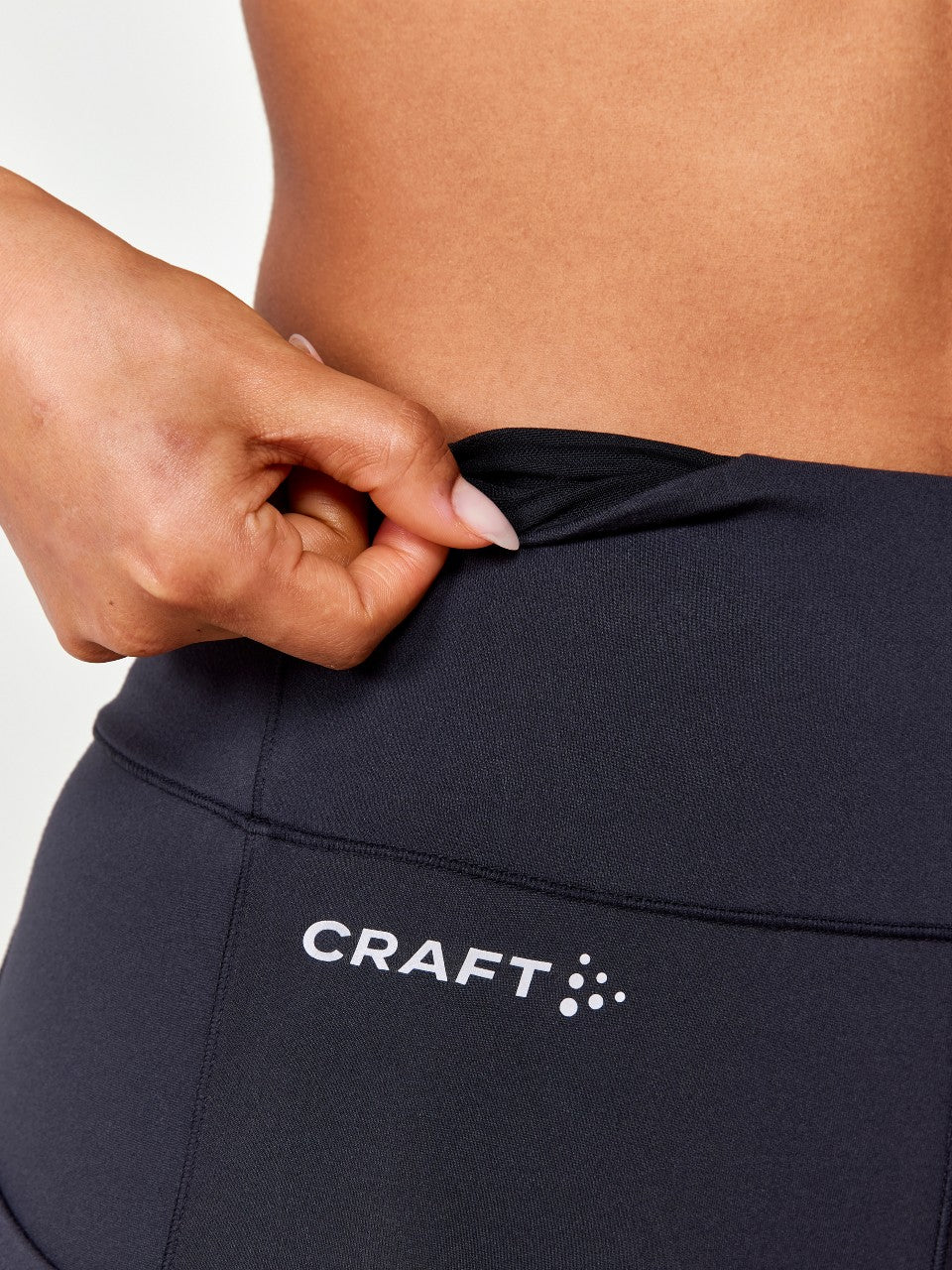 Adv Essence Short Tights 2 W Black