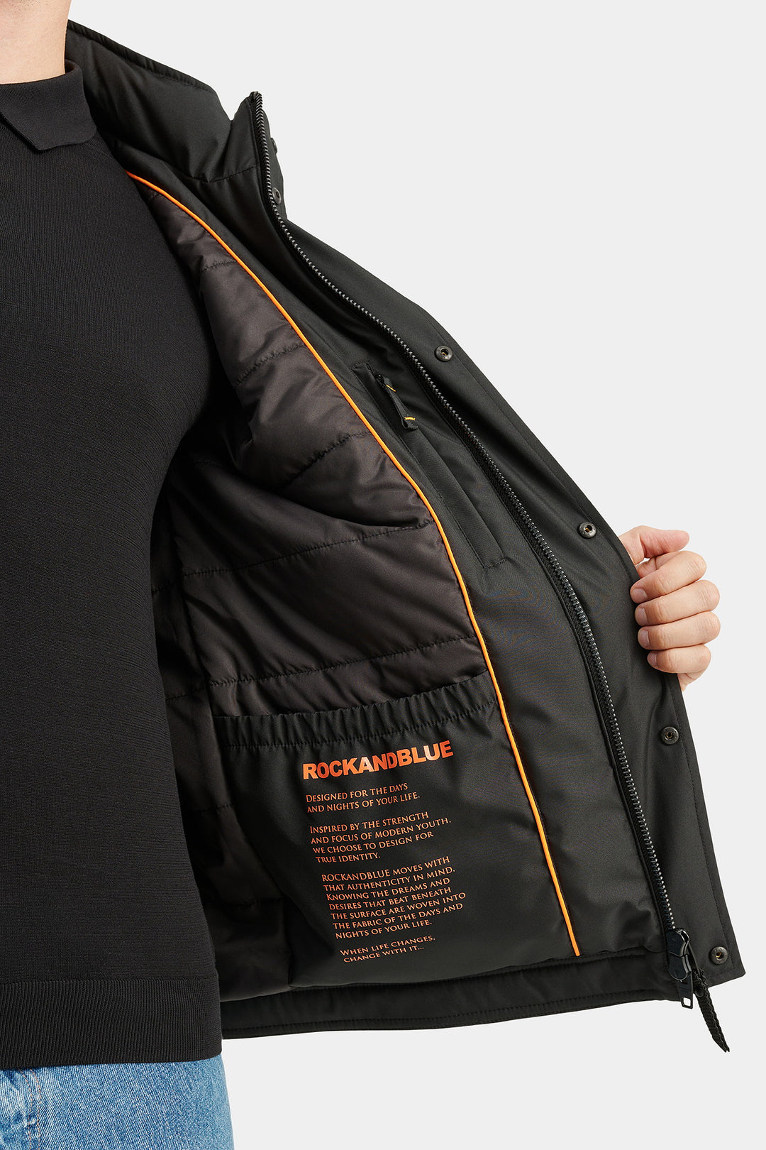 Levy Tech Jacket Black