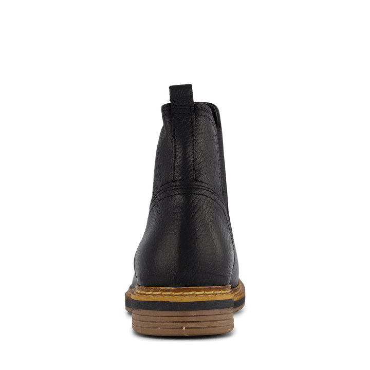 Josie Chs W Black