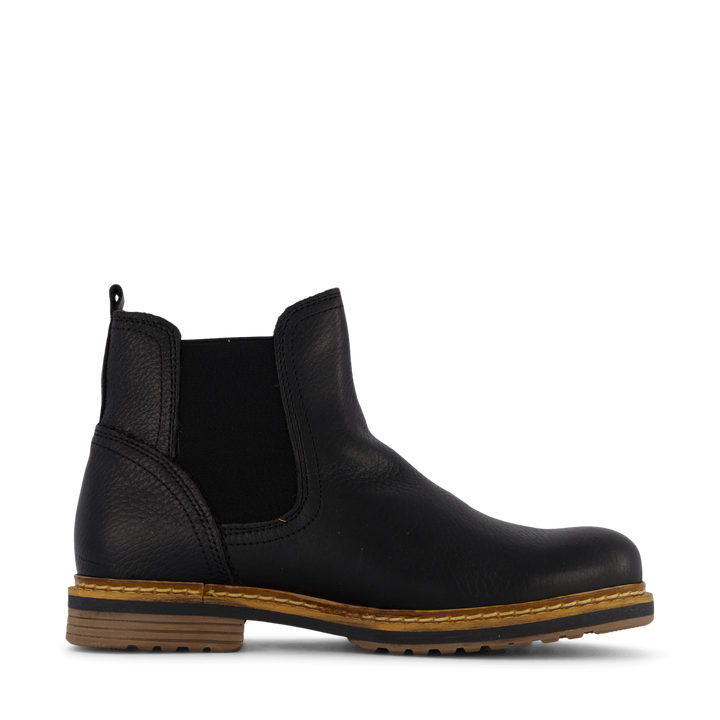 Josie Chs W Black