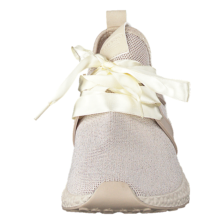 Sara Beige
