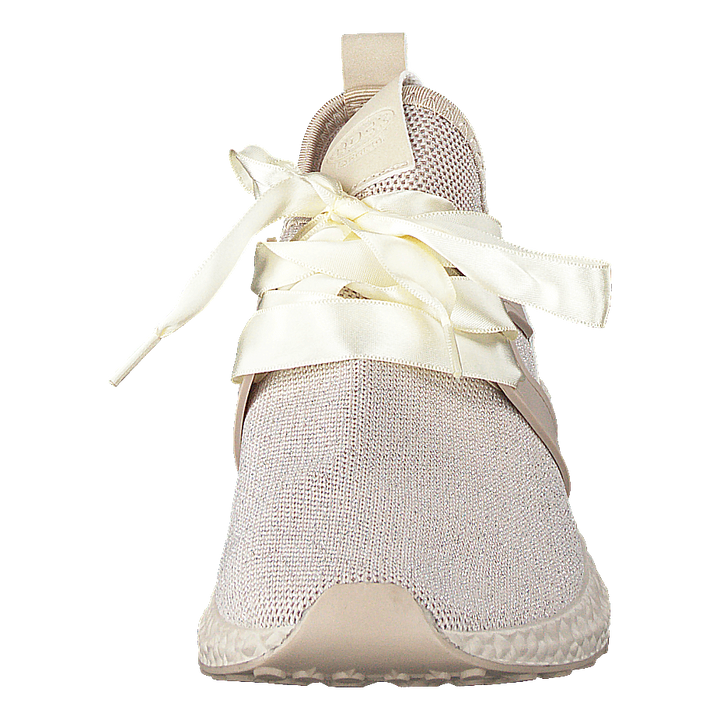 Sara Beige