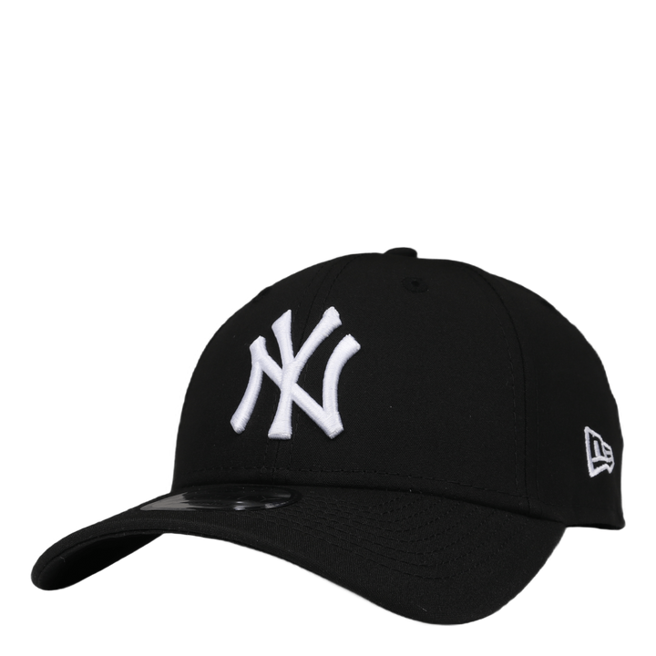 Monochrome 9forty Yankees Black