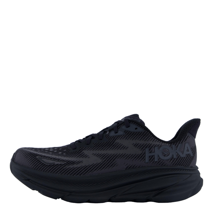 M Clifton 9 Wide Black / Black