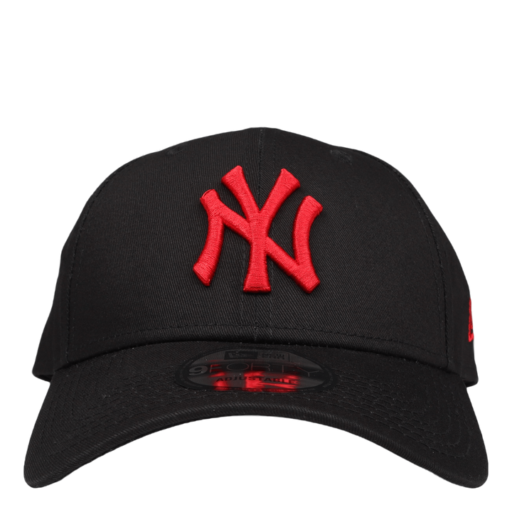 League Essential 940 Neyyan