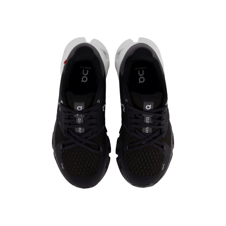 Cloudflyer 4 Black/white