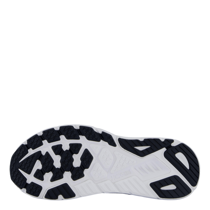 M arahi 7 Black / white