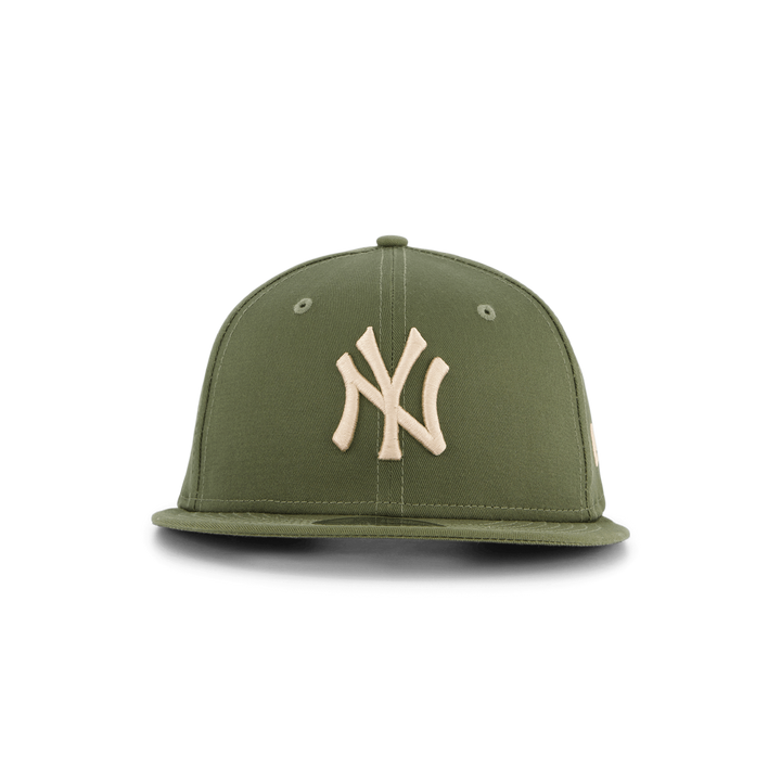 League Essential 9fifty New Yo Novstn