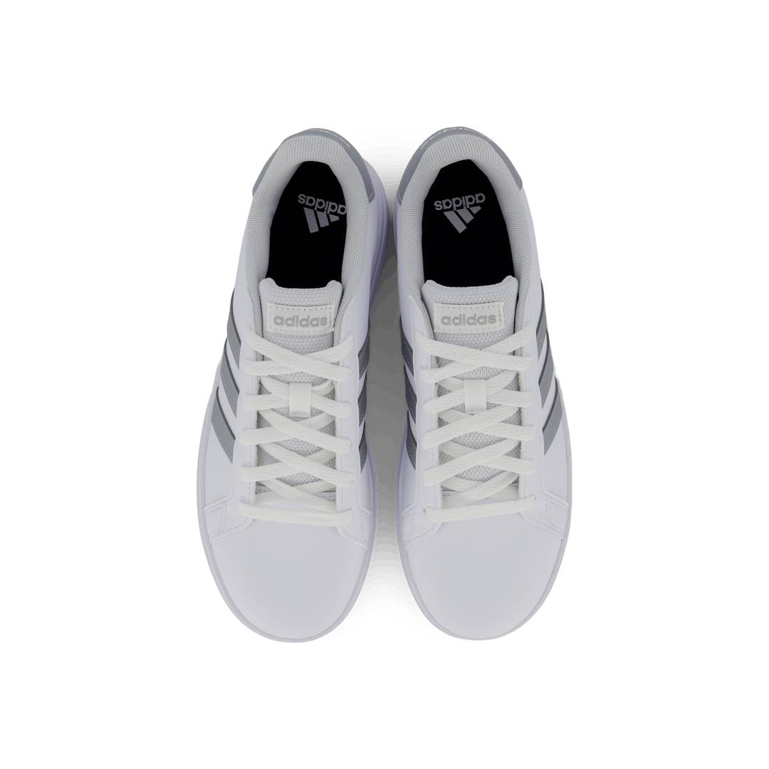 Grand Court Lifestyle Tennis Lace-Up Shoes Cloud White / Matte Silver / Matte Silver