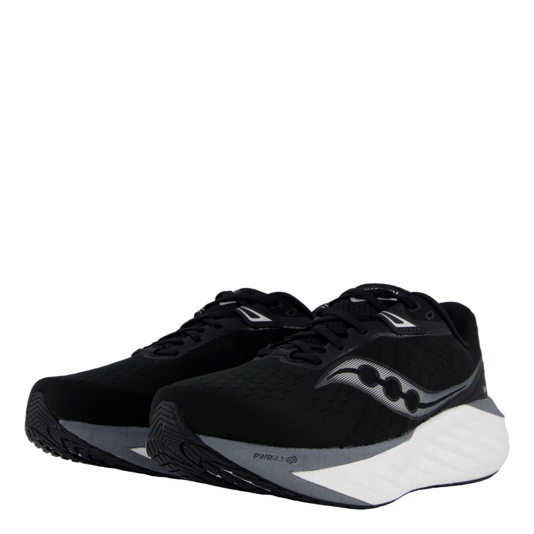 Triumph 22 Men Wide Black/white