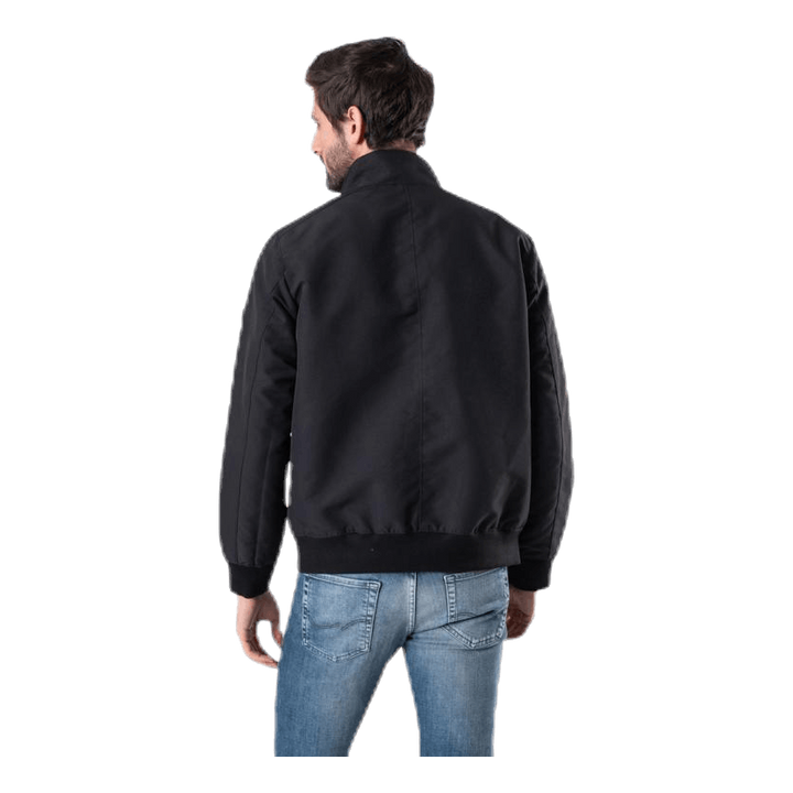 Melker            Black