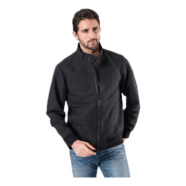 Melker            Black