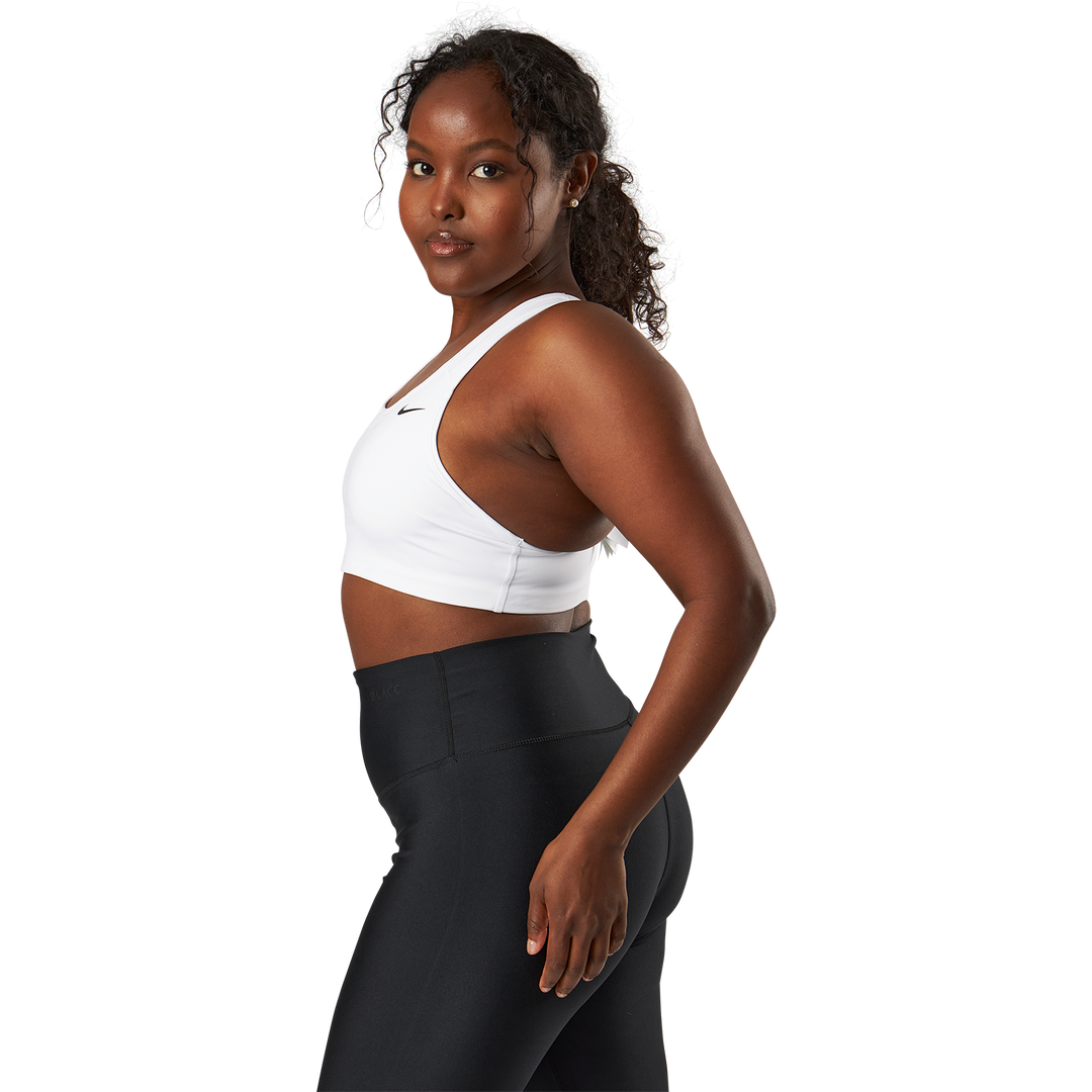 Swoosh Women's Medium-Support Non-Padded Sports Bra WHITE/BLACK