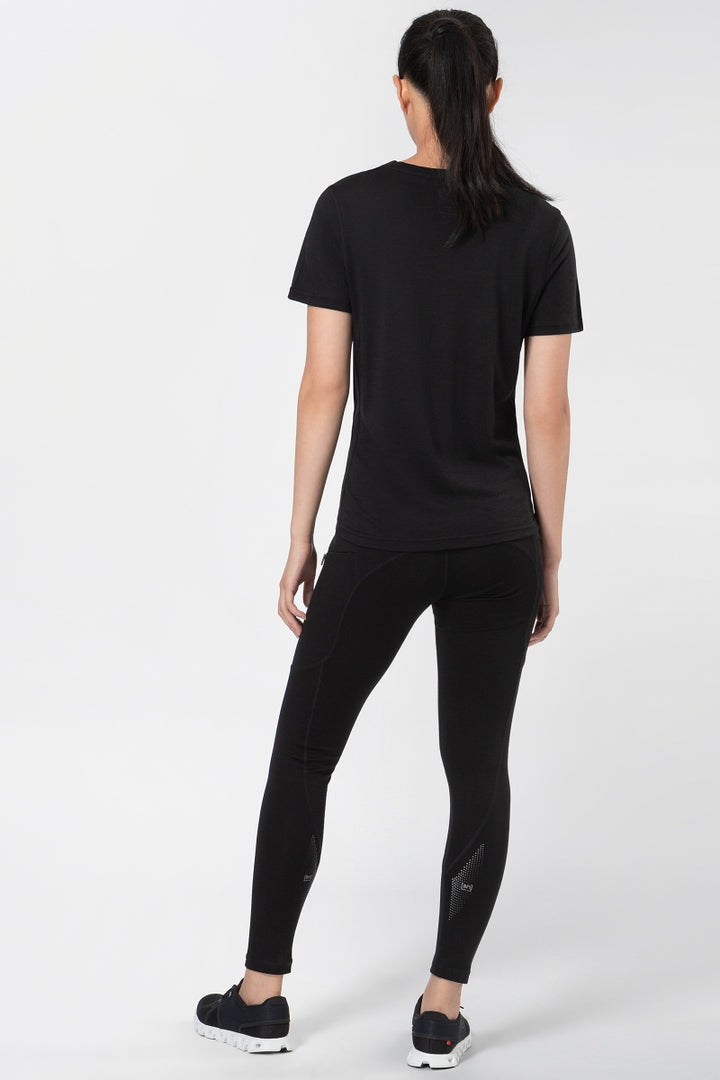 W Windbreaker Tee Black