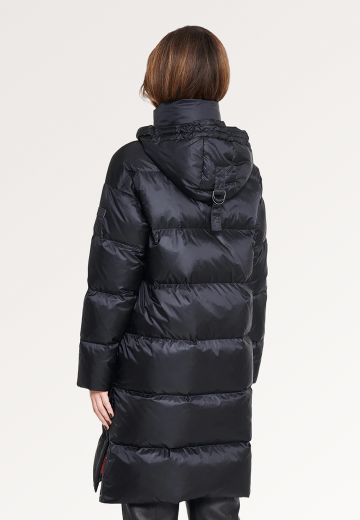 Duna Black