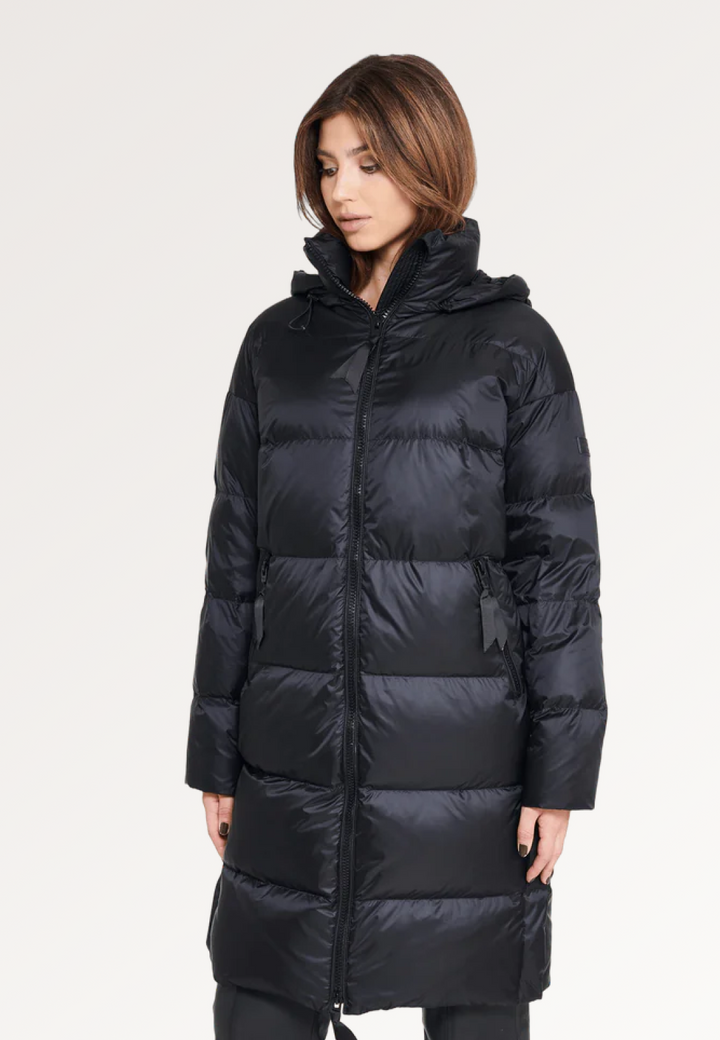 Duna Black