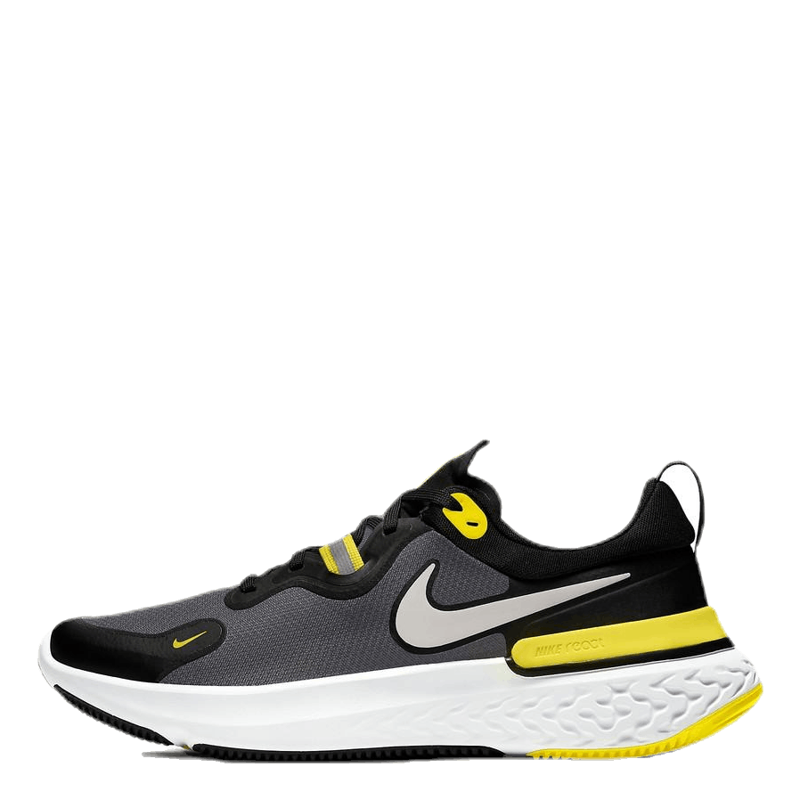 React Miler Black/Silver