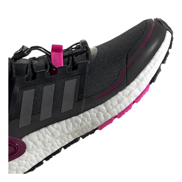 Ultraboost WINTER.RDY Shoes Core Black / Iron Metallic / Power Berry