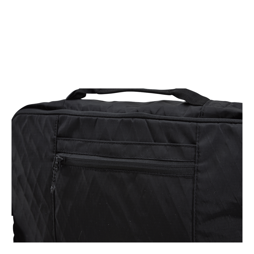 Concourse Messenger 15L Black