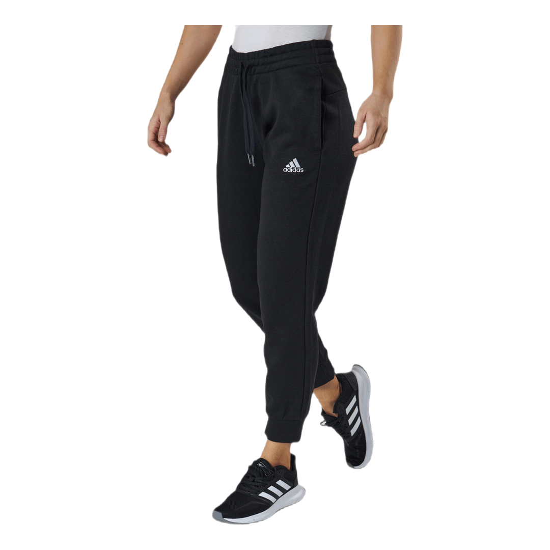 Essentials Regular Tapered Cuffed 7/8 Pant Black / White