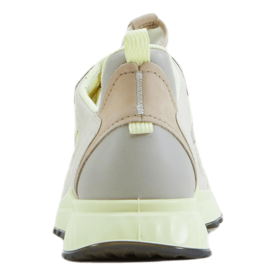 ST.1 Laced Shoes Yellow