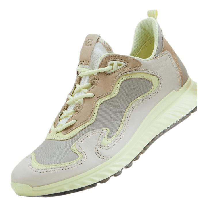 ST.1 Laced Shoes Yellow