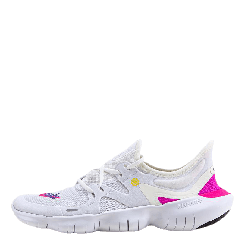 Pink and white outlet nike free run 5.0