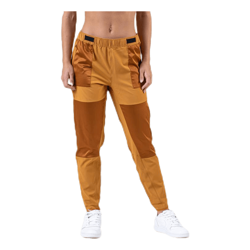 Nike track pants deals rebel