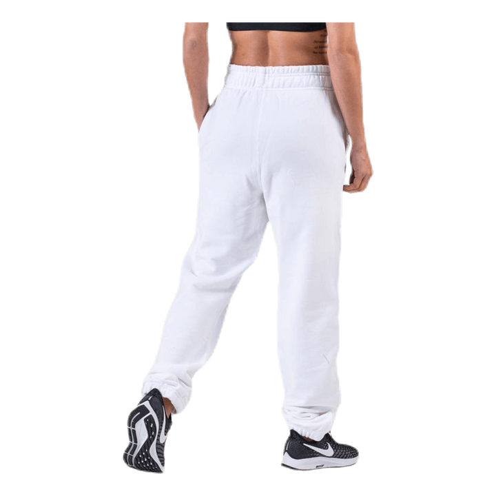 Court  White