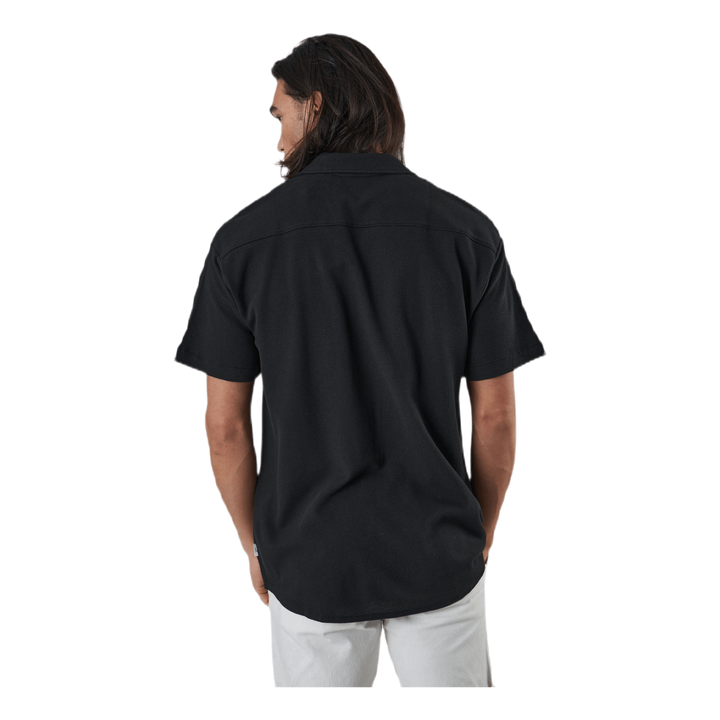 Findus Resort Shirt Ss One Pocket Black