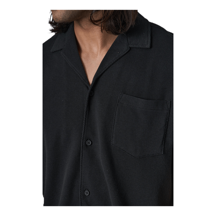 Findus Resort Shirt Ss One Pocket Black