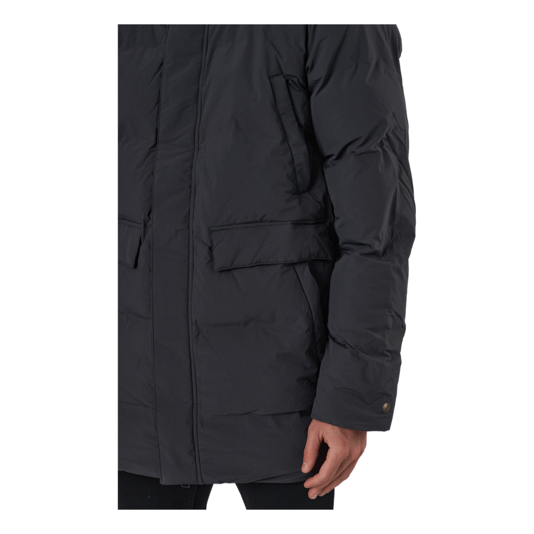 Train Heavyweight Puffer Dark Charcoal