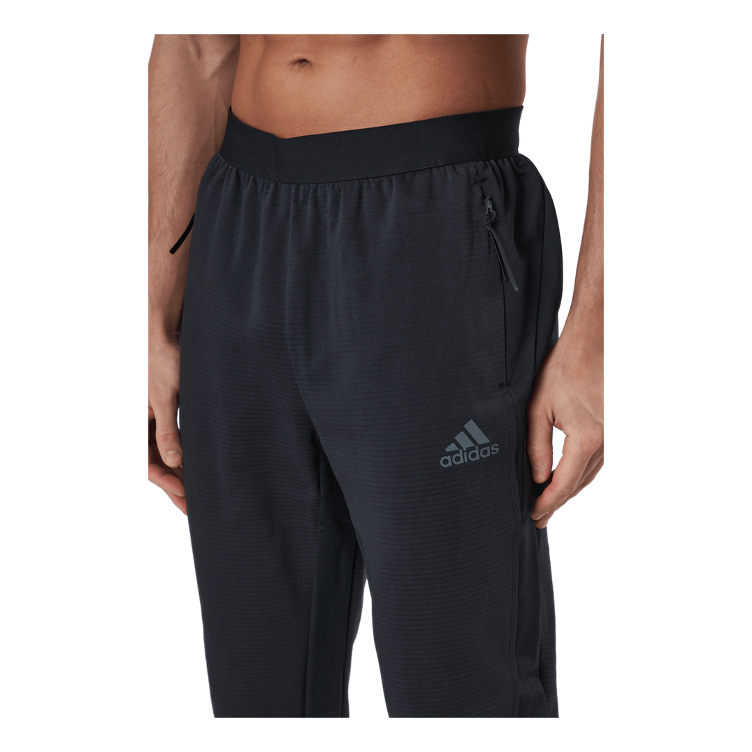 Cold.Rdy Training Pants Black