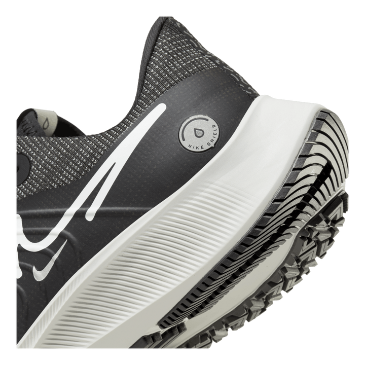Air Zoom Pegasus 38 Shield Wom Black/platinum Tint-dk Smoke G