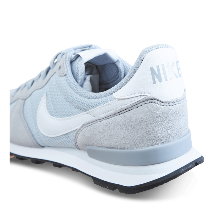 Women's Nike Internationalist Wolf Grey/white-pure Platinum-