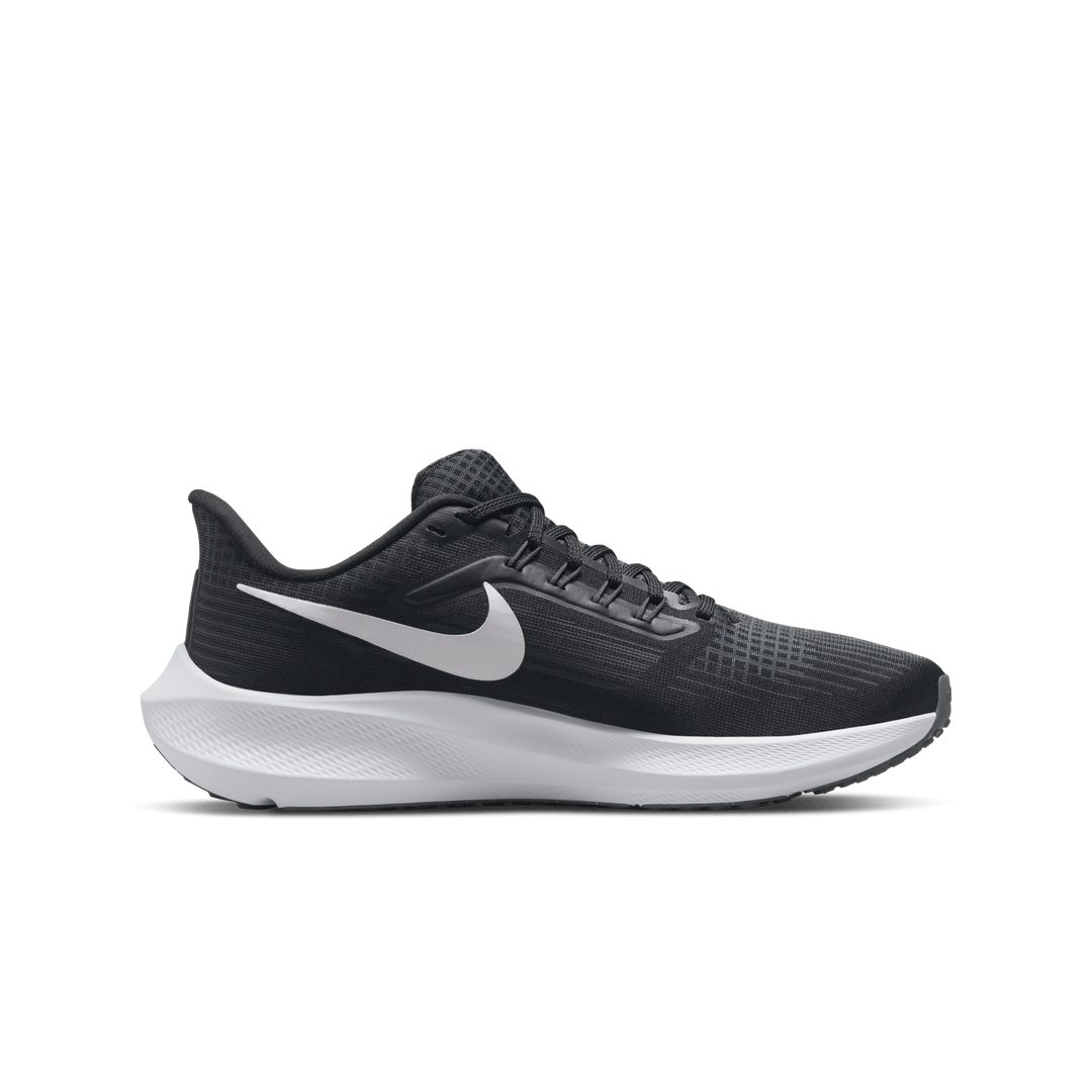 Air Zoom Pegasus 39 Women's Road Running Shoes BLACK/WHITE-DK SMOKE GREY