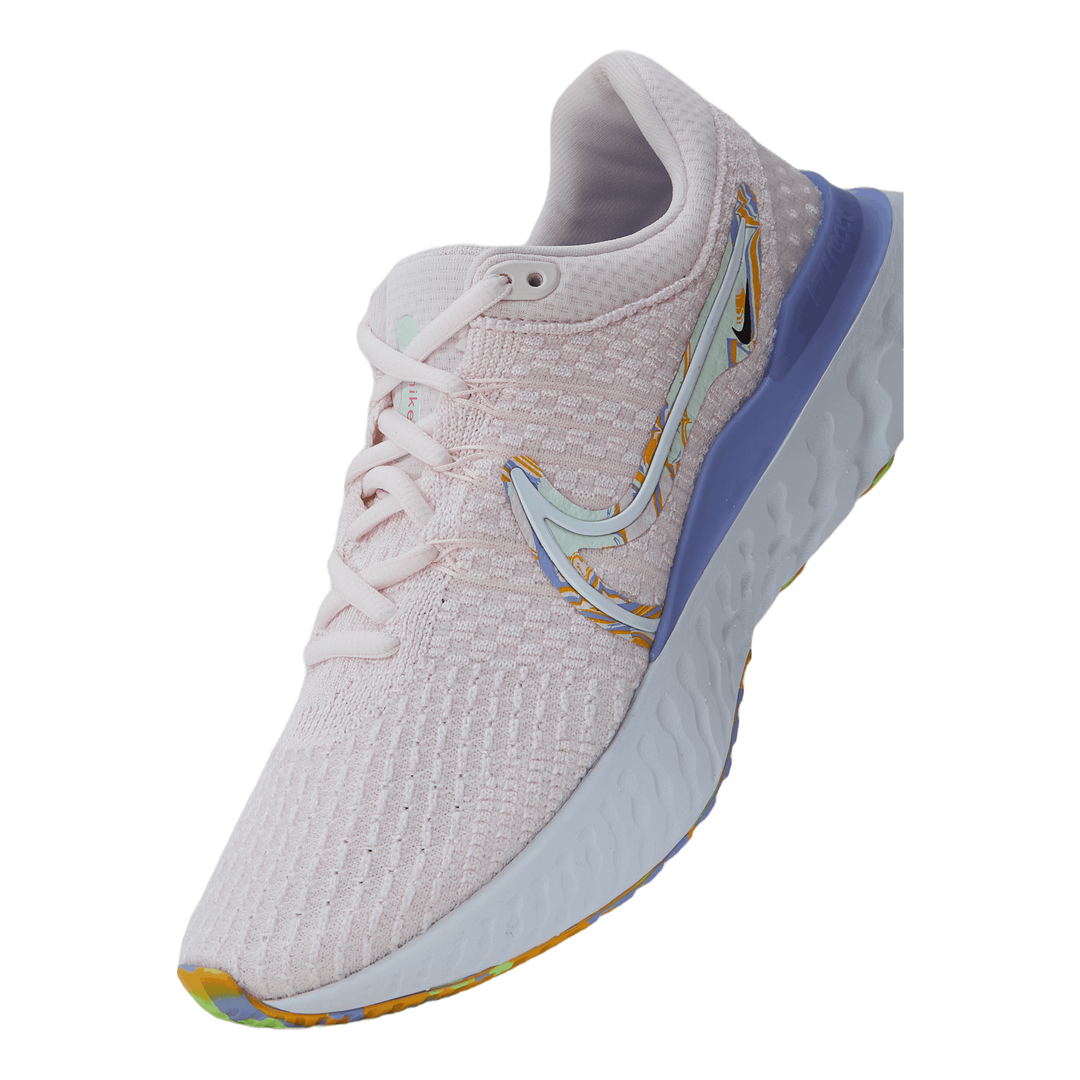 W React Infinity Run Fk 3 Prm Light Soft Pink/white-universi