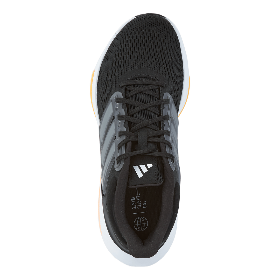 Ultrabounce Shoes Core Black / Cloud White / Carbon