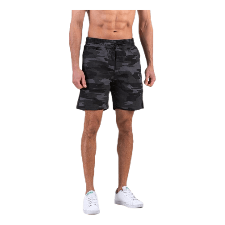 Capture Tech Shorts Patterned
