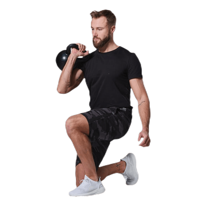 Capture Tech Shorts Patterned