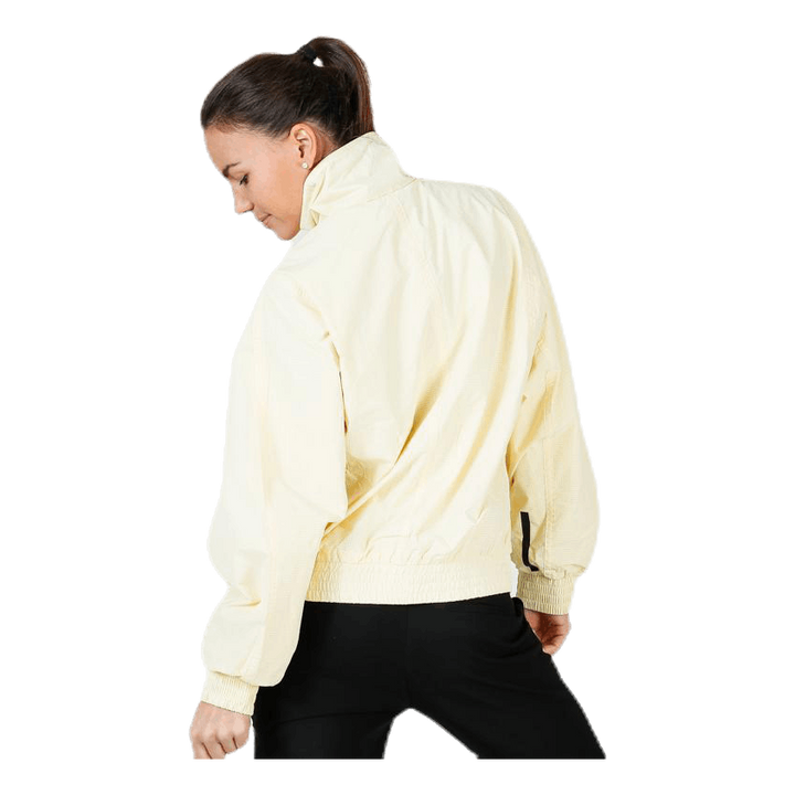 Allie     Yellow