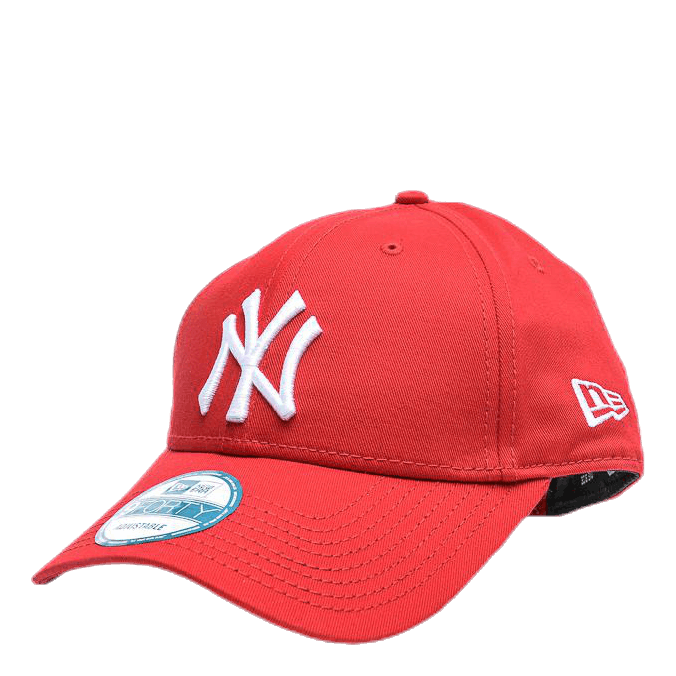 940 League Basic White/Red