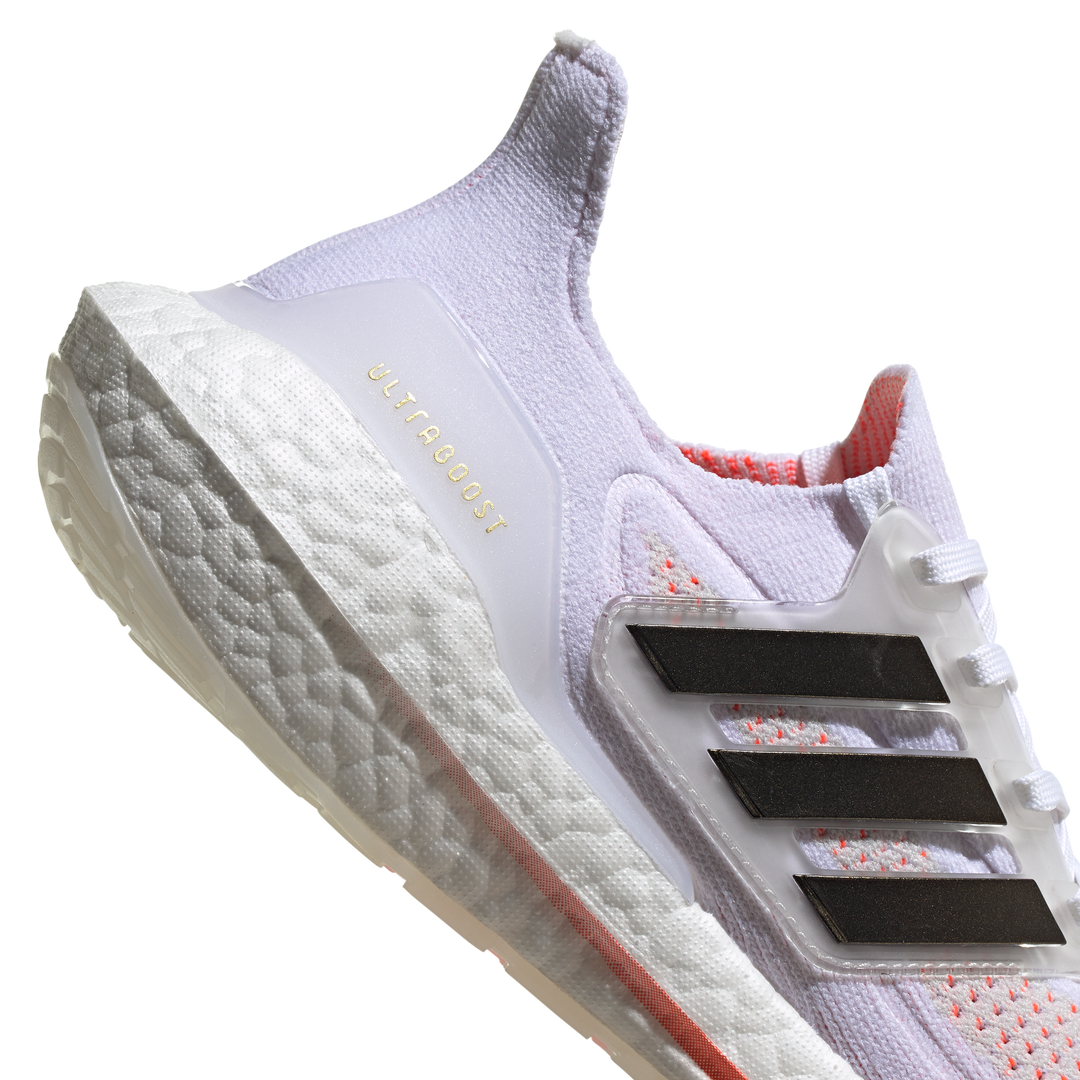Ultraboost 21 Shoes Cloud White / Core Black / Solar Red