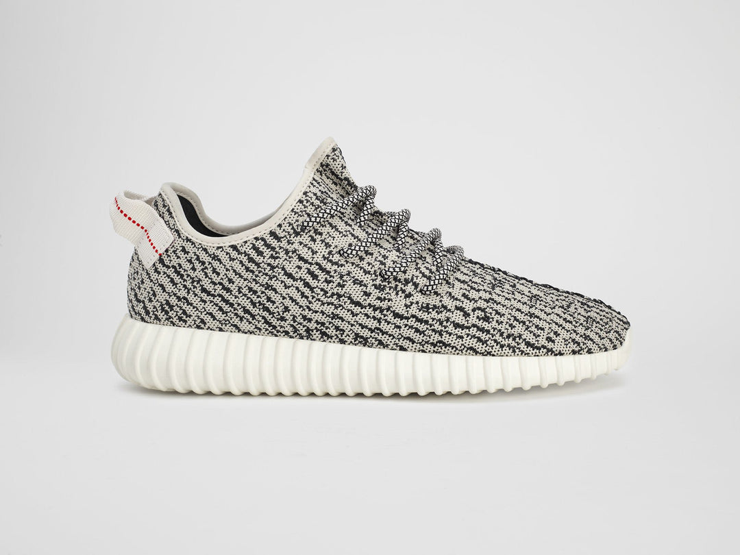 Hajpad sneaker sålde slut på sekunder Image