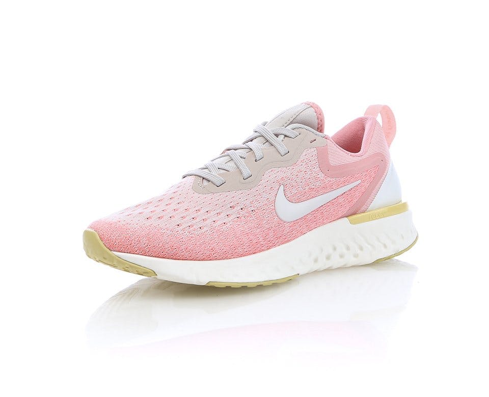 Nike Odyssey React – luftige løpesko med super demping Image