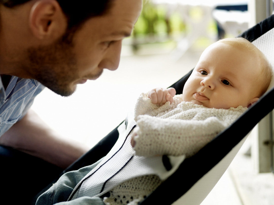 Så hittar du bäst babysitter från Babybjörn Image