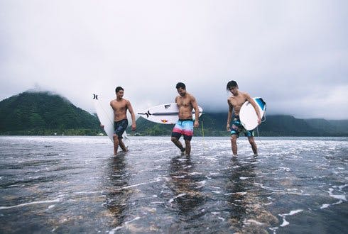 Surffimerkki Hurley viimein myös Sportamorella! Image