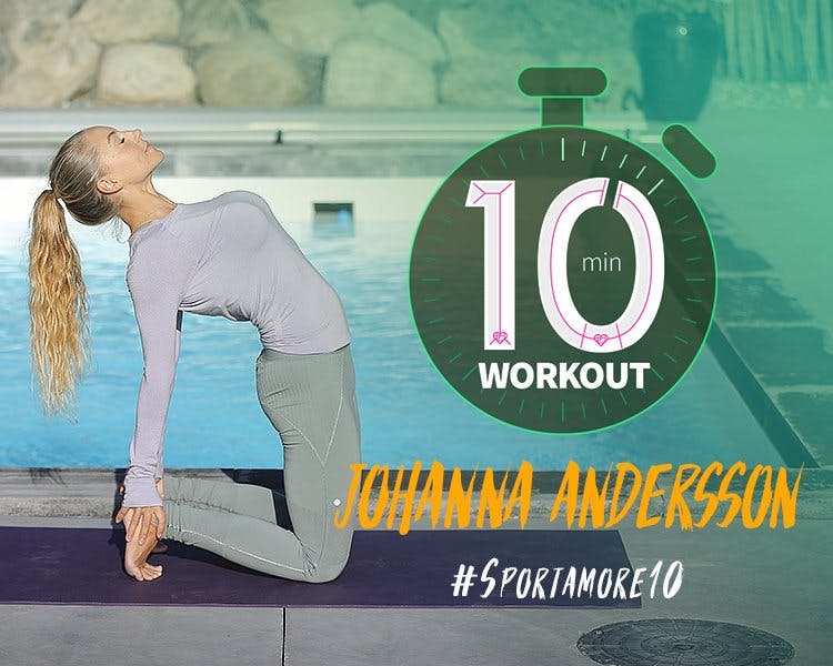 Effektiv yogaøkt for deg som sitter mye ved PC-en. Image