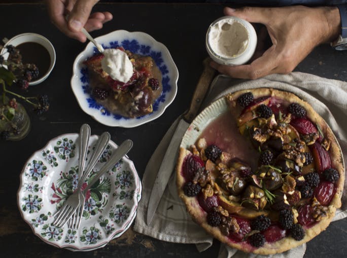 Frukt- och bärpaj med ricottakräm Image